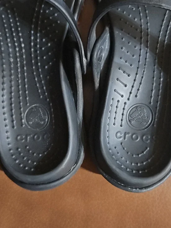 Crocs Cleo Slip On Slides Sandals Shoes Black - Picture 4 of 5